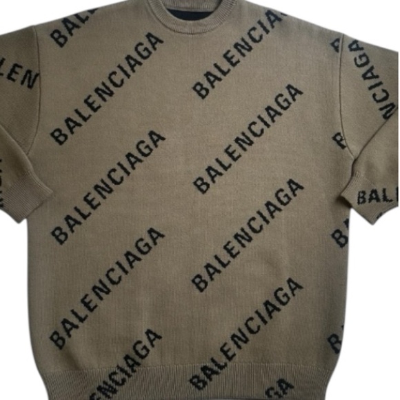 Balenciaga Logo Intarsia Oversize Women’s Crewneck Sweater - Picture 7 of 11